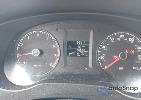 2014 Volkswagen Jetta 2.0L S z USA, uszkodzony, nr VIN 3VW2K7AJ7EM306388